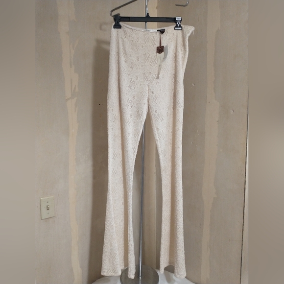 Ecru Lace Palazzo Pants ~ New with Tags! - Picture 2 of 11